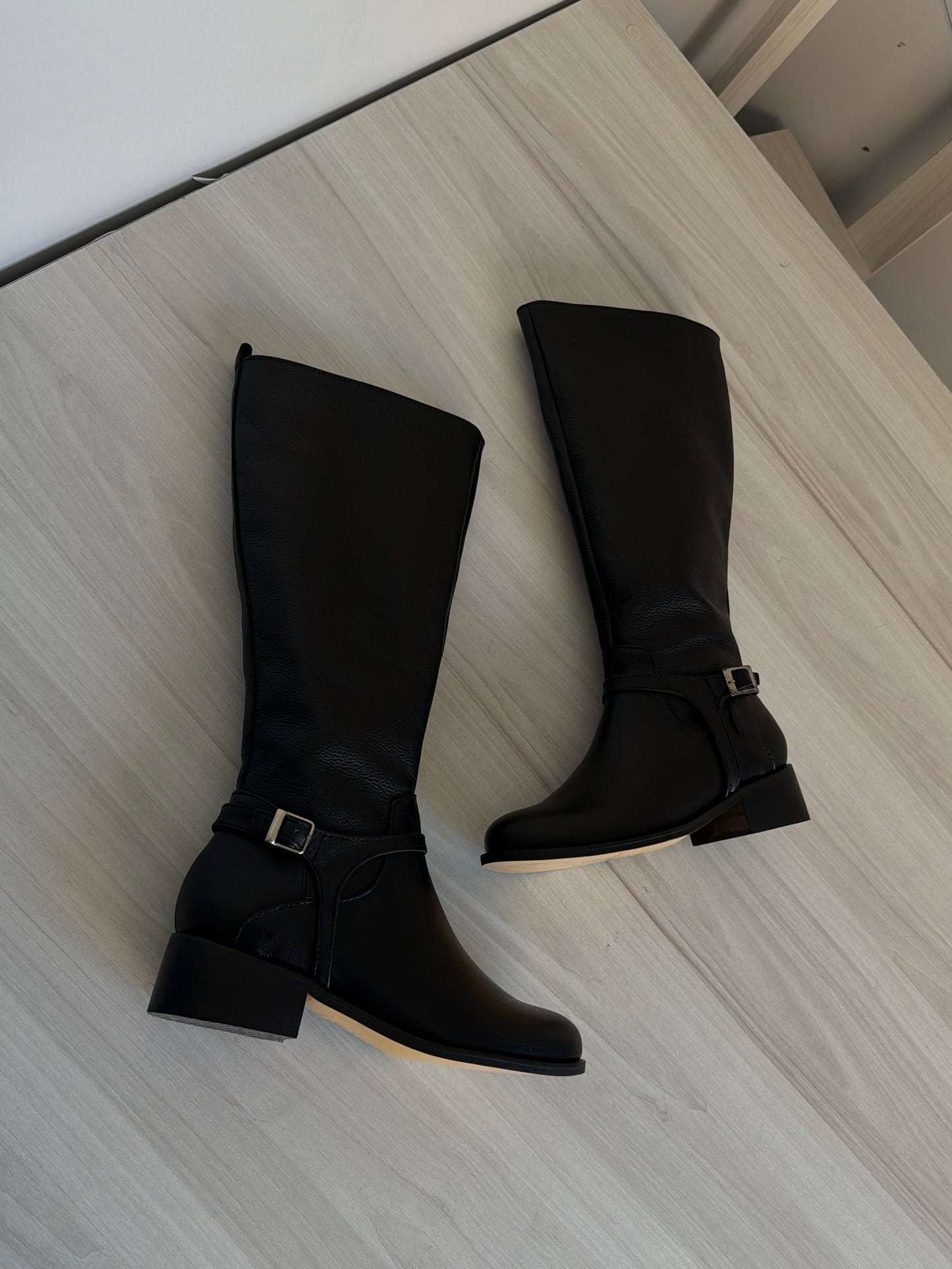 EQUINA 02